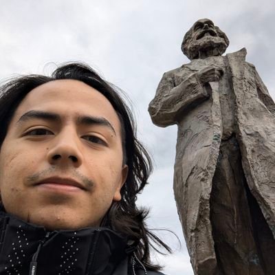 Instrúyanse, Conmuévanse, Organícense
Hablemos de lo imposible porque de lo posible se dice demasiado
Antifascista