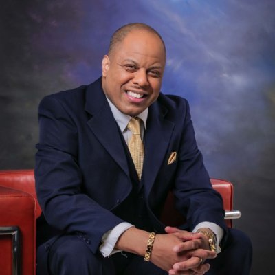 The OFFICIAL Twitter Account of Dr. James C. Birdsong, Jr.
GRAMMY® Considered Songwriter
Multi-Award Winner in Gospel Music
Renowned Famed Birdsong Family