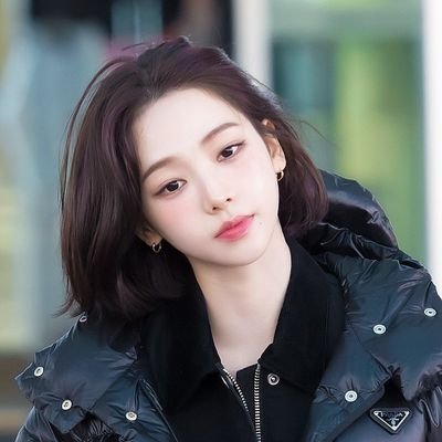 aekwng04_11's profile picture. 💙