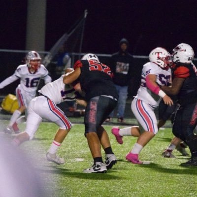 Colerain highschool, C/O 2027, 3.5GPA, 6’4 289 OL🏈 Contact info: # 513-846-2658,