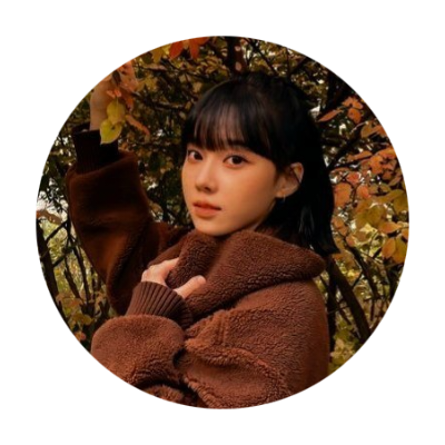 autumnestle's profile picture. autumn enthusiast living in non-autumn country