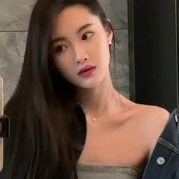 AlissaMoor4096's profile picture. 【奢华享乐，私人定制】

数万顶流美女，随时为你提供量身定制的顶级服务！

每一位美女都经过严格筛选，确保你尽享奢华与尊贵！

极速响应，安全保障，随时满足你的一切渴望！

飞机频道💕：https://t.co/39zQaTE9HS

飞机客服💕：https://t.co/jZKVEuON6B