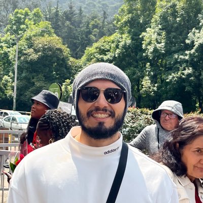 Wlad • Uma mistura mutante dos livros que li, músicas que ouvi e do futebol que senti e me deixou pertencer • INFJ-T • @ofutebologo