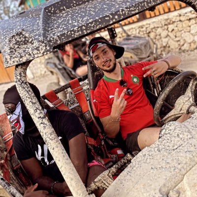 J’rêve de tranquillité de millions de dollars ... #DimaMaghrib🇲🇦 #HalaMadrid #KB9 🥇