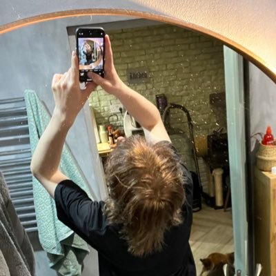 Sluttttyyi's profile picture. This is an acc for watching porn xx