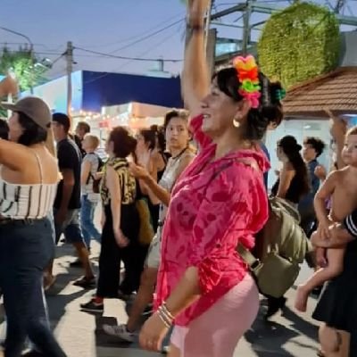 alinopampa's profile picture. Empleada pública en Salud. Peronista. Feminista.Hincha de San Lorenzo y All Boys La Pampa .Profe de Yoga y Meditación