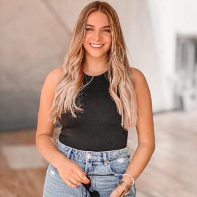Running a marketing agency, launching a personal blog, and developing an online course.