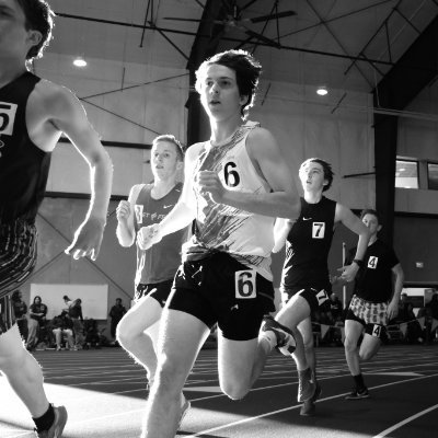 5k PR 16:57 ; 800 2:02 ; 1600 4:30 ; 3200 10:01