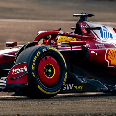 Alejocruz04's profile picture. 