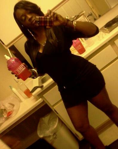 BEAUTIFUL PERSON INSIDE AND OUT..PROUD MOMMIE..SUPERWOMEN TO MY MAN...AND MOST OF ALL GOD FEARING!! THATS ALL THAT MATTERS