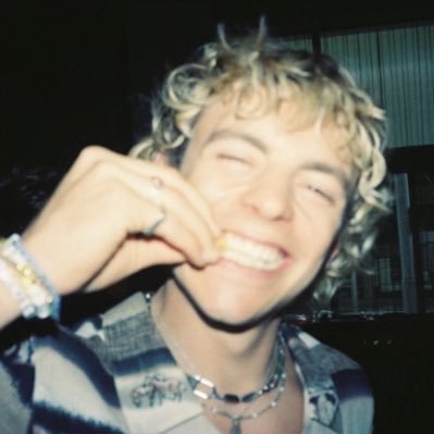 angxliaaa's profile picture. 