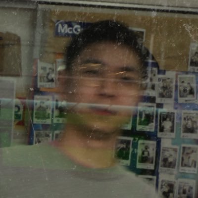 independent editor。企画。formerly i-D Japan。訳書にヴァージル・アブロー『ダイアローグ』。