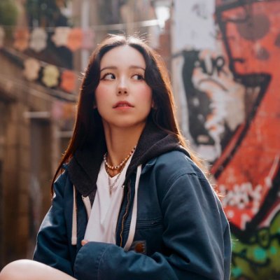 Wasian Crypto Girl 🇰🇷🇬🇧
Event Fairy ✦ Branding chaos
Fine dine & wine- that’s why I need BTC🍷
ex-@KaiaChain (Kakao) | now @MARBLEXofficial (@NetmarbleO)