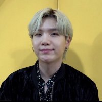 m (@somewrld) 's Twitter Profile