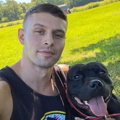 DanScott1063539's profile picture. I'm well honest