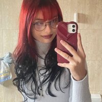caludia, a alterna (@ievruh) 's Twitter Profile