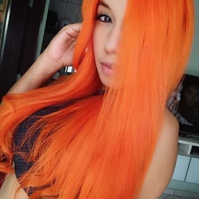 CORINTHIANA, Farmacêutica Bioquímica | Colecionadora | Literatura, Games, Cinema, Futebol, Cerveja, Rock, Grunge, Star Wars | Dostoiévski, Bukowski | Nirvana!