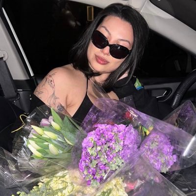 y’all fav bitch …. If you not cool with me kindly fck outta my space ☮️