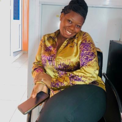Seasoned OAP| Voiceover Artiste| Radio Presenter #Radiogirl #ChristisKing IG: _ZHEENY