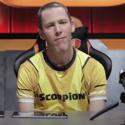 Ex-Pro Clash of Clans 10,000+ Comp Hours - ESL Katowice 2018 - Gamer & Content Creator - YouTube 38k Subs & 9 million views