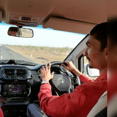 #CivilEngineer👷🏻
#Entrepreneur🏗️
✌️IIT🧑🏻🎓 #MBA🎓
Ex #Pune kar #Farmer
#AutoPhile🚘
#MH15🍇 #WineCity🍷#Nashik kar 🕉
Jay #Maharashtra🚩
Jay #Bharat🇮🇳
