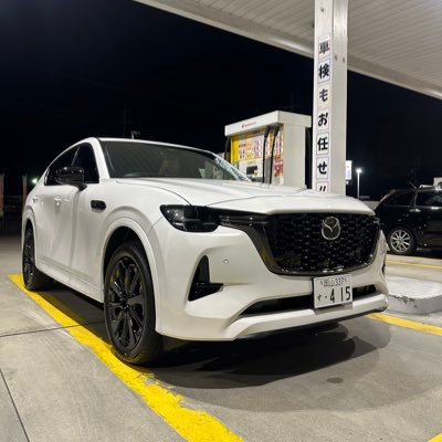 mazda3 20s PTS AWD ポリメタ バーガンディレザー のフルエアロ^^ R5.8.1納車→cx60 プレミアムスポーツ ロジウムホワイト^^ R7. 2. 27納車