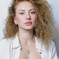 Melek (@bakarken) 's Twitter Profile