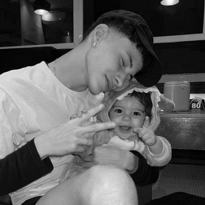 X__ma__ro__X's profile picture. .🖤