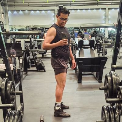 🏳️🌈✝️ 👬 (él/he/him)
Deconstruyendo en católico.
Measure your life in love 🎶
