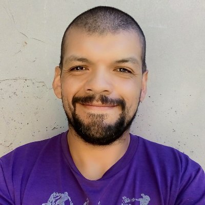 Actor-comunicador y Gestor Cultural. Trabajo con jovenes. OPINO A TITULO PERSONAL. Mi corazon esta arriba y a la izquierda. Milito en @elfrente_amplio