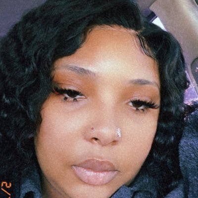 ChyyH03's profile picture. 🤫 #314 💋