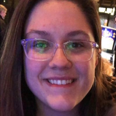 First-year Junior High Science Teacher. I love teaching, music, art, reading, traveling, playing games, and spending time with friends & family. Go Hawks! 💛🖤