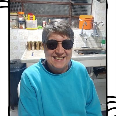🇧🇷Bolsonarista convicta, mas não apoio violência. 🇧🇷 Amo minha família. Sou apaixonada por cachorros. E claro adoro estar conectada.