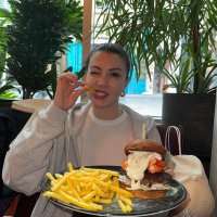 ece (@ecelendik_) 's Twitter Profile