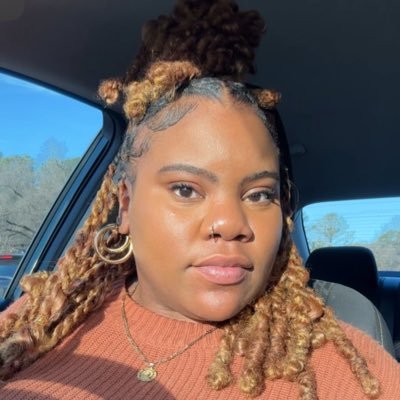 27✨|Published Writer| Phenomenal Woman 🤎| 👑 IG:Camerin.jae