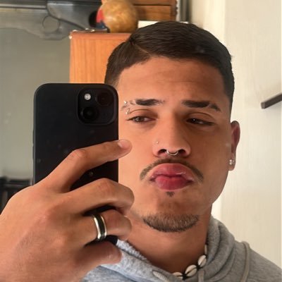 soyeichh's profile picture. H