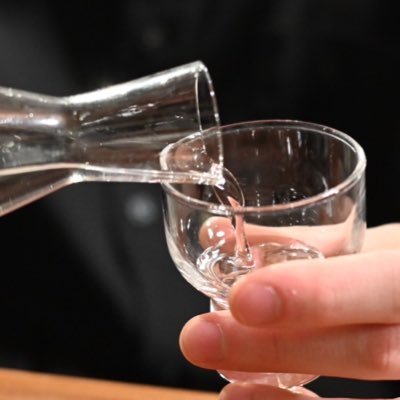 調布で飲みたい電通大生に向けてまんべろ(2,3軒回って泥酔)できそうなお店を探訪しています。お酒は二十歳になってから。