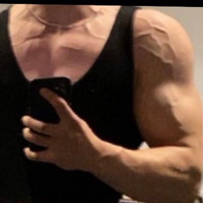 Tadiiik_bs's profile picture. 