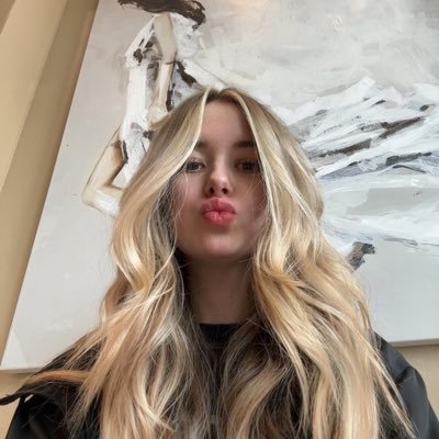 alyssawillyy's profile picture. 