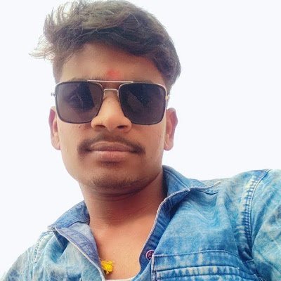 EeSadanand17805's profile picture. 