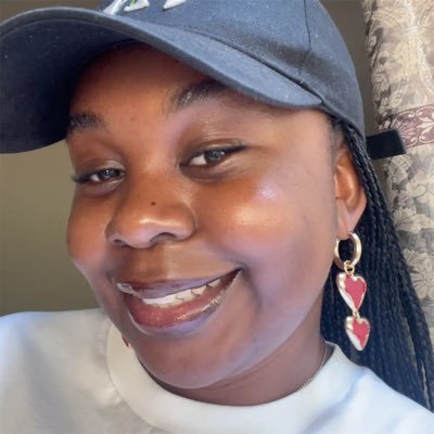 _kukiiiii's profile picture.