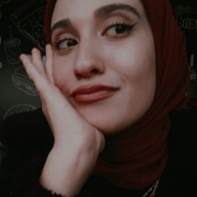 na_polyanna's profile picture. -düşlerle acı çeker ve yine düşlerle iyileşiriz-