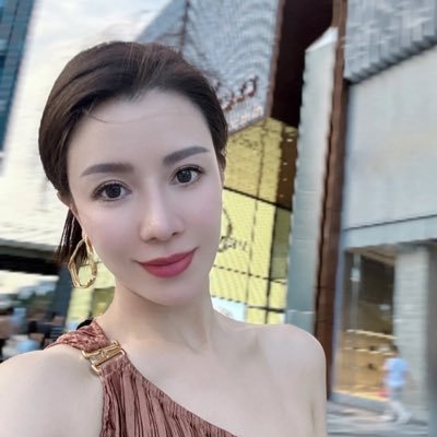 📍🇺🇸🇺🇸🇺🇸 No apple gift card 🚫No DM 🚫no financial advice. Everyone has their own feelings, so caring for a person is important. Life is not easy...🤗🤗