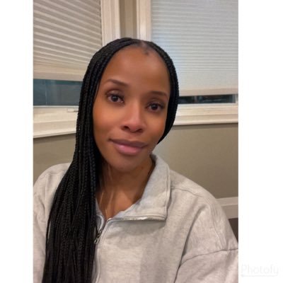 leisakimone's profile picture. ♉️ 🇨🇦🇯🇲| Hockey Mom 💕💛✨🏒