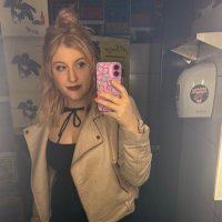 Laur ❤️ is writing ❤️ (@laurwrites1) 's Twitter Profile