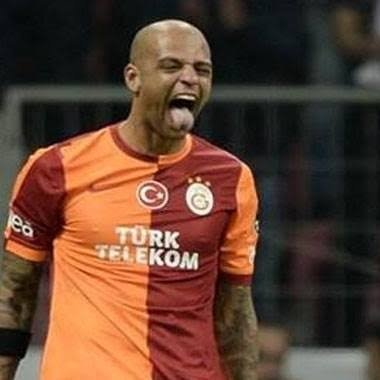 galata_melo's profile picture. 💛 Her Sevdadan Geriye Kalan ❤️