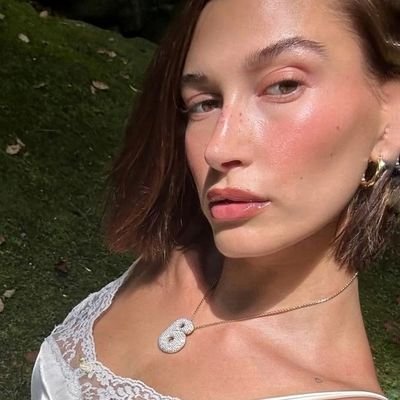 haileyfreckle's profile picture. 