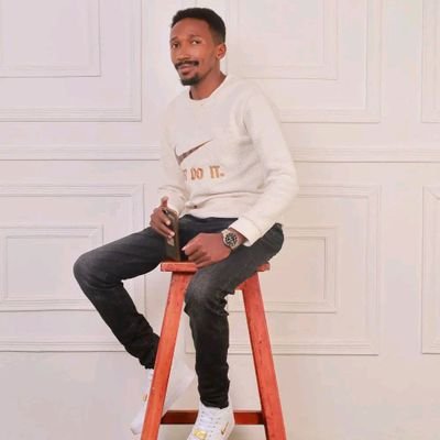 Peterkigo99405's profile picture. 