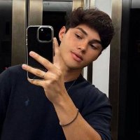 ๐ฟ๐๐ (@lobinholuan) 's Twitter Profile