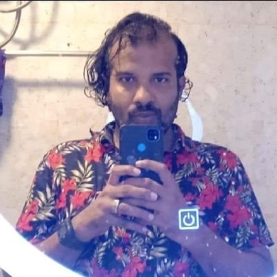 Social media activist| Member
#maldives 🇲🇻 #T03
#MohamedNasheed
@MohamedNasheed
#nasheed2028
#AsimRiaz #UmarRiaz #anni2028
#nasheed2028